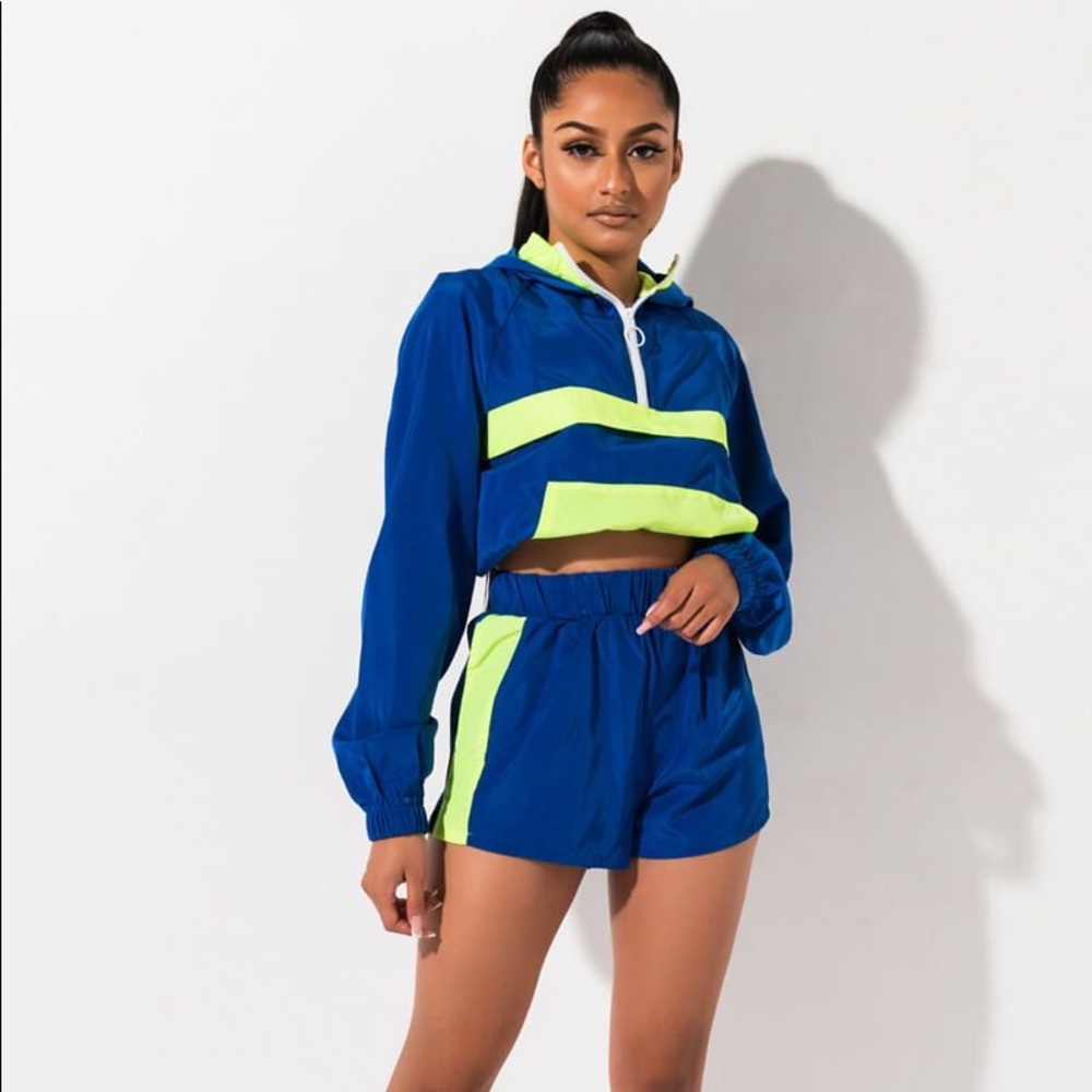 Color Block Athletic Short - Picture 2 of 5